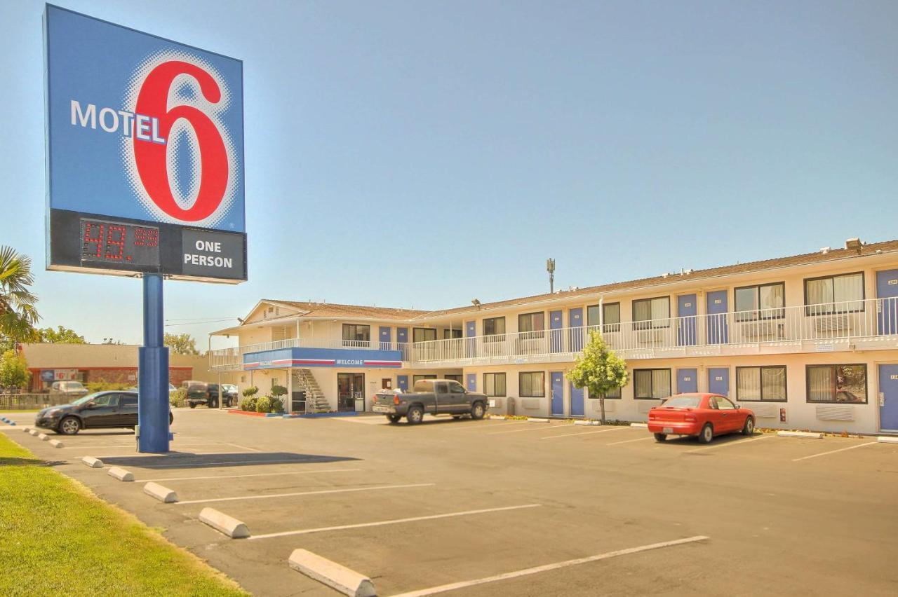 Motel 6-Fresno, Ca - Blackstone North Exteriér fotografie